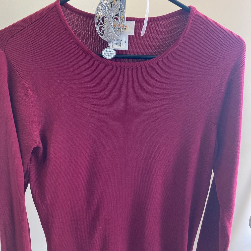 Talbot’s long sleeve, jewel neck burgundy silk ribbed top, size L